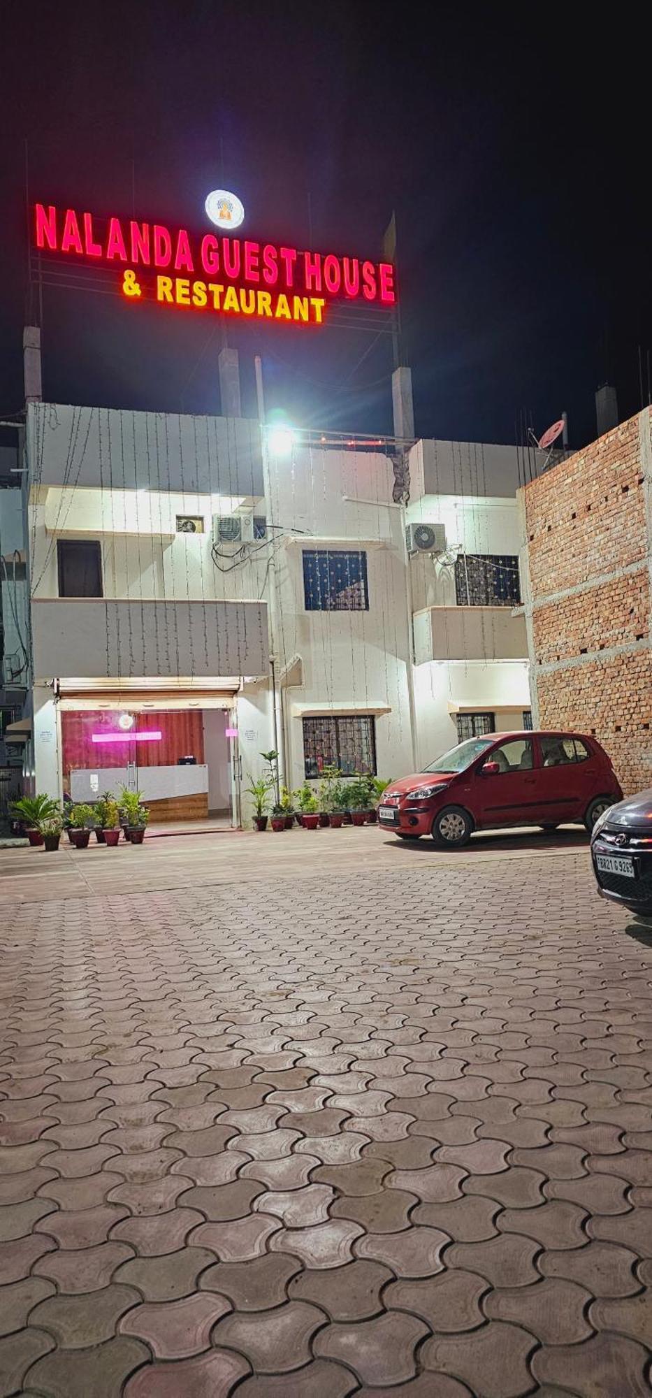 Hotel Nalanda Guest House Bagian luar foto