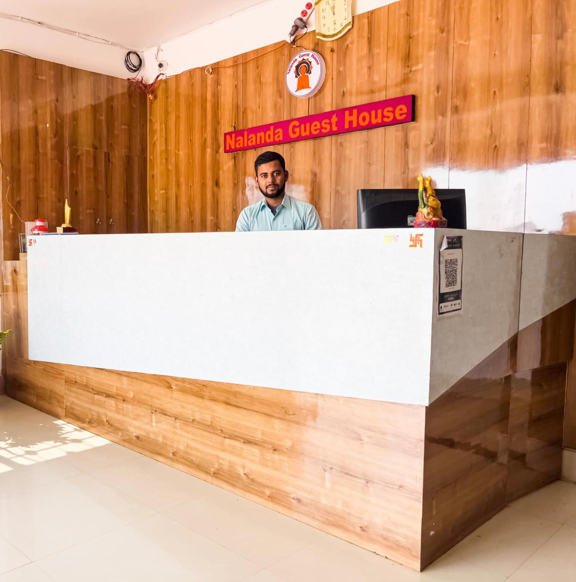 Hotel Nalanda Guest House Bagian luar foto