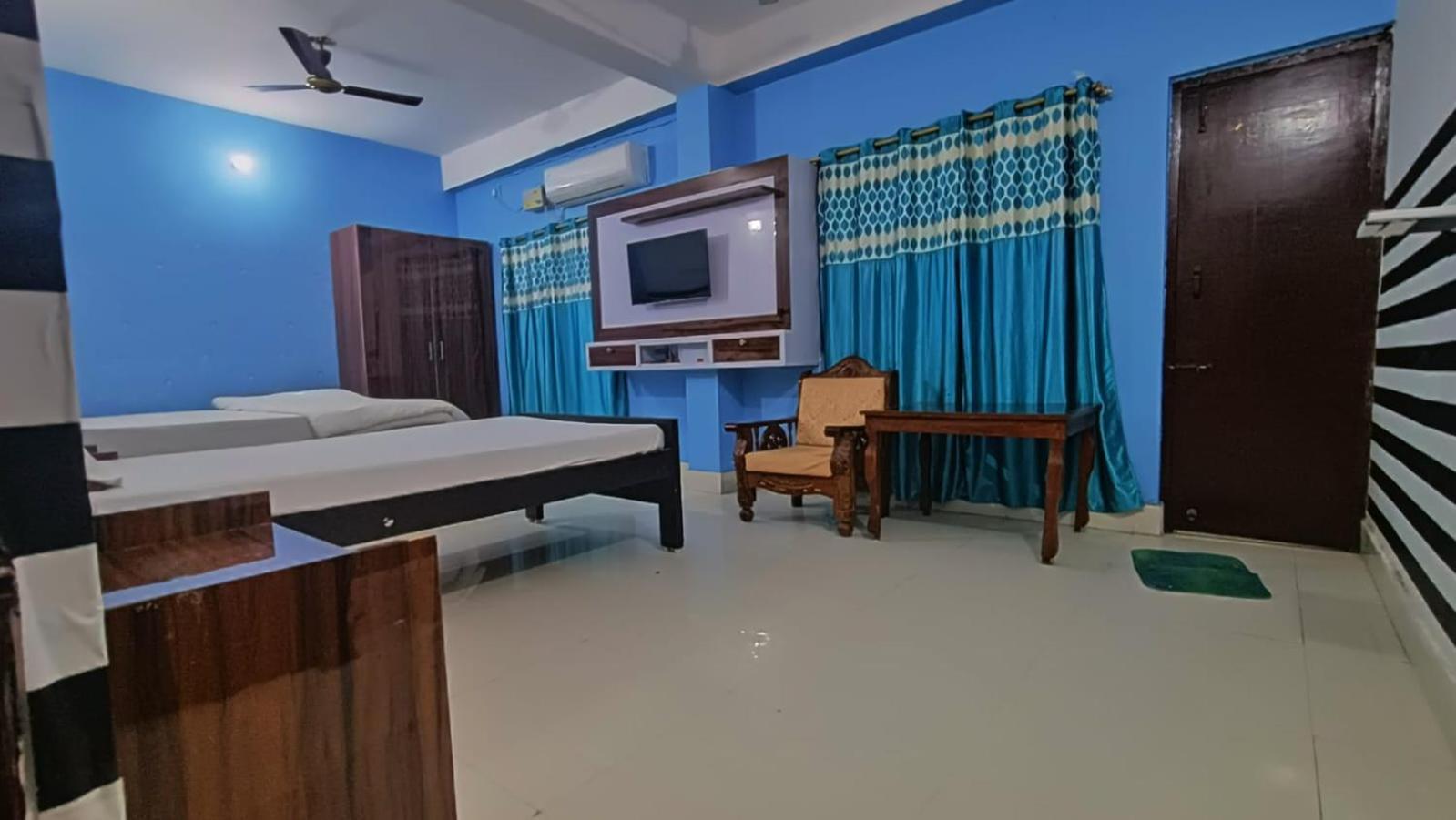 Hotel Nalanda Guest House Bagian luar foto